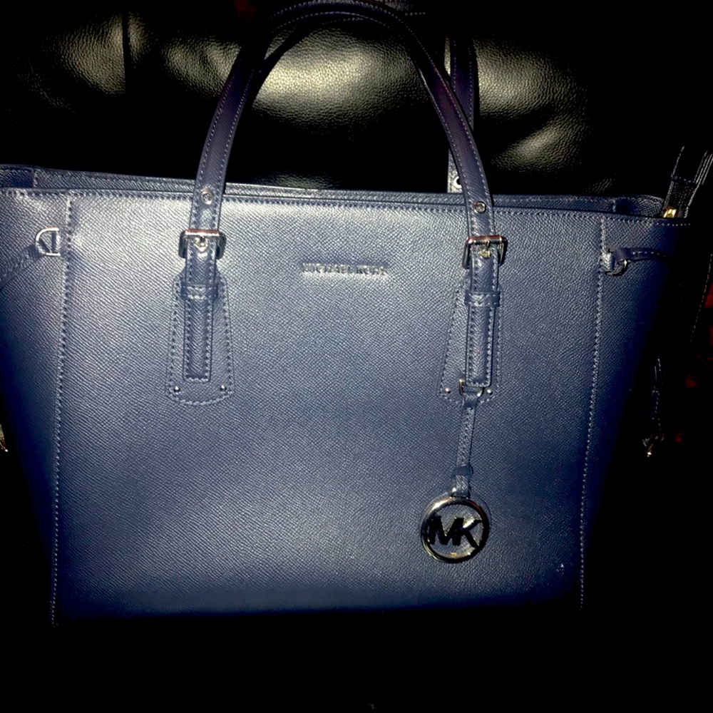 MK tote